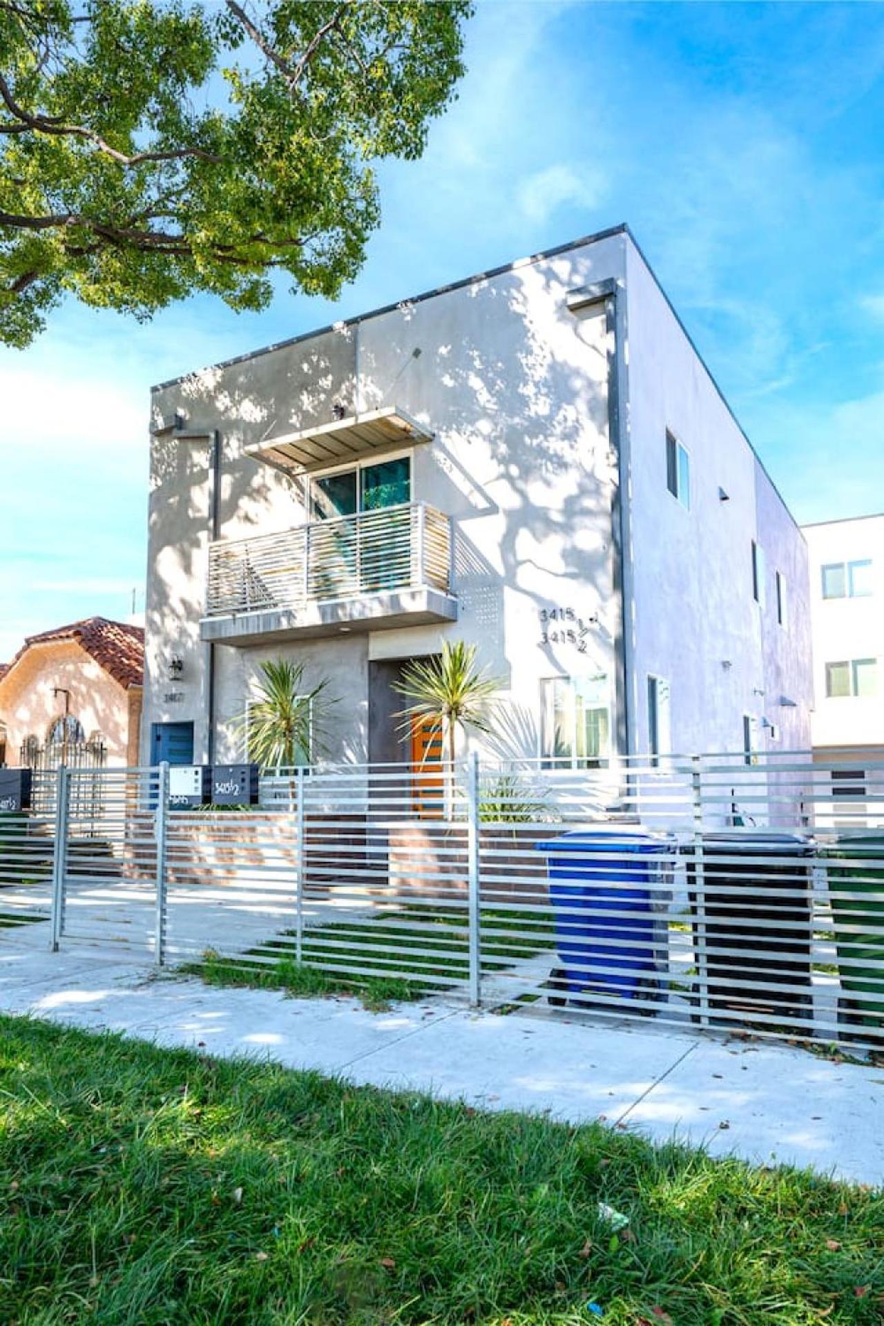 New Luxury Townhome Sleeps 9 Near Usc Dtla Expo Holiday home *